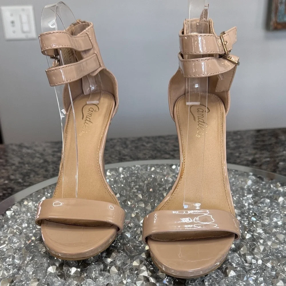 Candie's Nude glossy ankle strap Heels 7.5